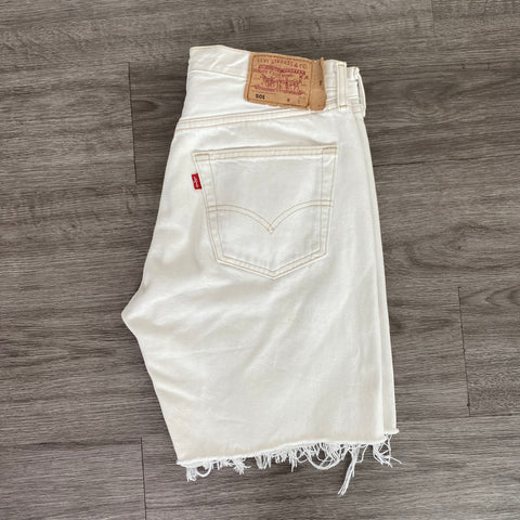 SHORT EN JEAN LEVIS 501 W32/34L - TFT VINTAGE SHOP