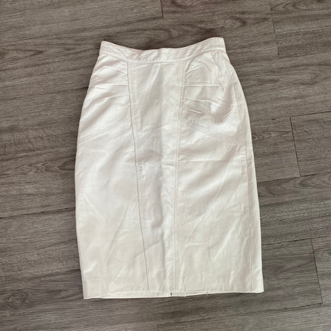 JUPE VINTAGE EN CUIR TAILLE HAUTE