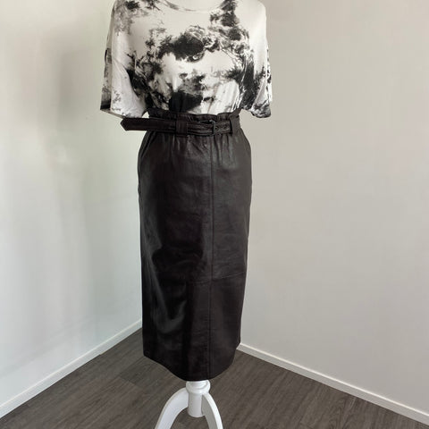 JUPE VINTAGE EN CUIR TAILLE HAUTE