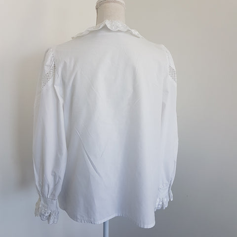 BLOUSE AUTRICHIENNE