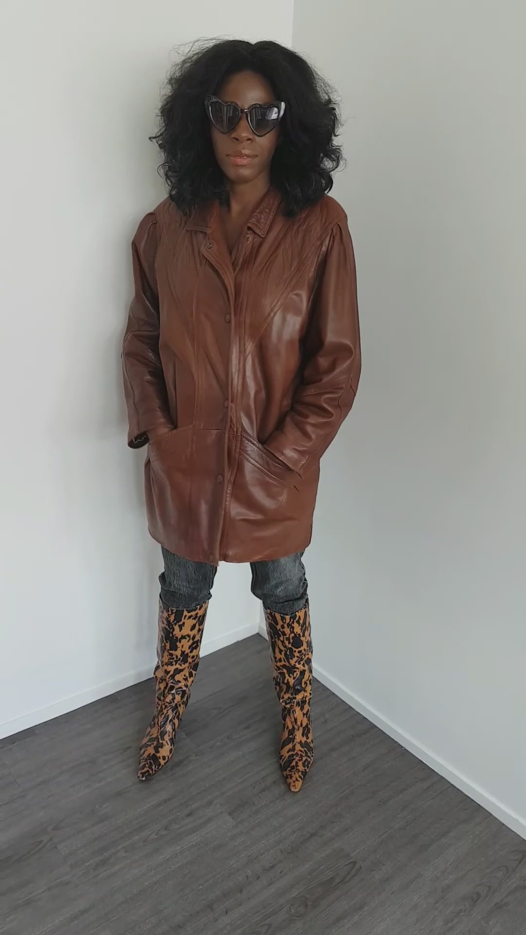 TFT VINTAGE SHOP- Manteau en cuir vintage